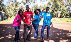 Jugendberater*innen eines Jugendklubs der DSW in Kenia