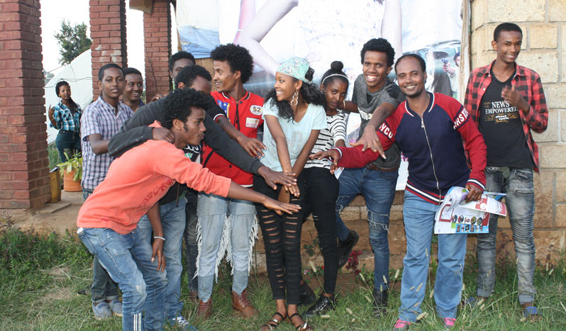 Jugendliche des DSW-Projekts Youth to Youth in Uganda
